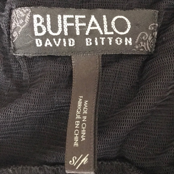 Buffalo halter top - Picture 3 of 3